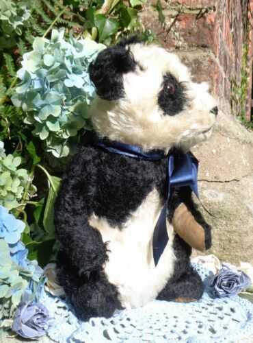 BEAUTIFULOLD ANTIQUE 1930’S MERRYTHOUGHT PANDA, 3 WAY JOINTED, MOHAIR, 12″