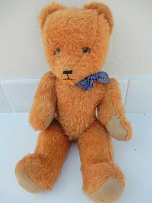 Vintage Teddy Bear, straw filled,dark gold fur,14ins