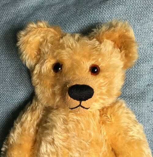 Chad Valley 1930s bear with ear button