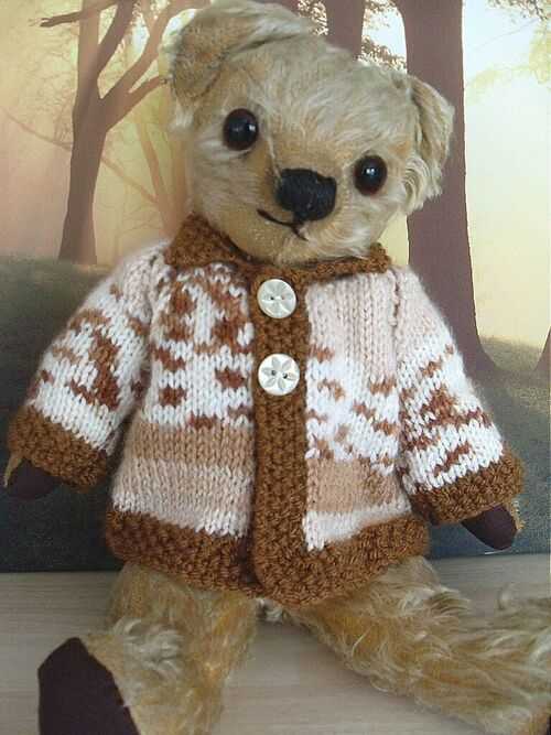 BEAR WEAR Hand knitted 'fair isle' jacket for approx.12