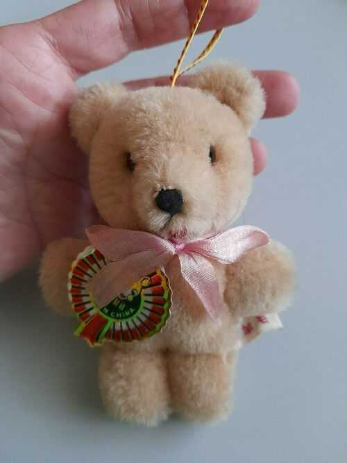 Vintage Shanghai doll factory bear great condition with label  pure wool 60s