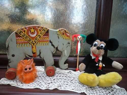 Lot old vintage toys wooden elephant Mickey Mouse troll rabbit bear friends tlc
