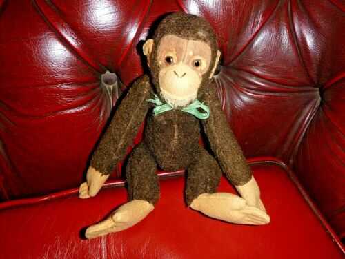 VINTAGE ? GERMAN STRAW AND WIRE MONKEY 12 INCHES
