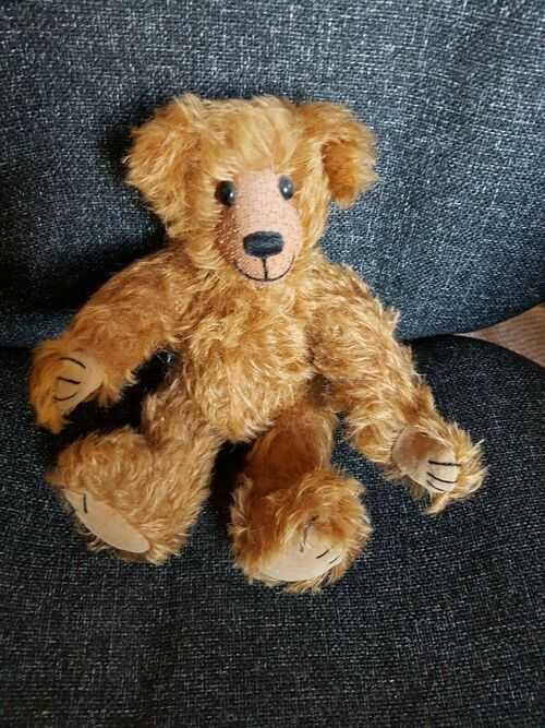 Vintage Handmade Teddy Bear (Maureen Reed) Cornwall.