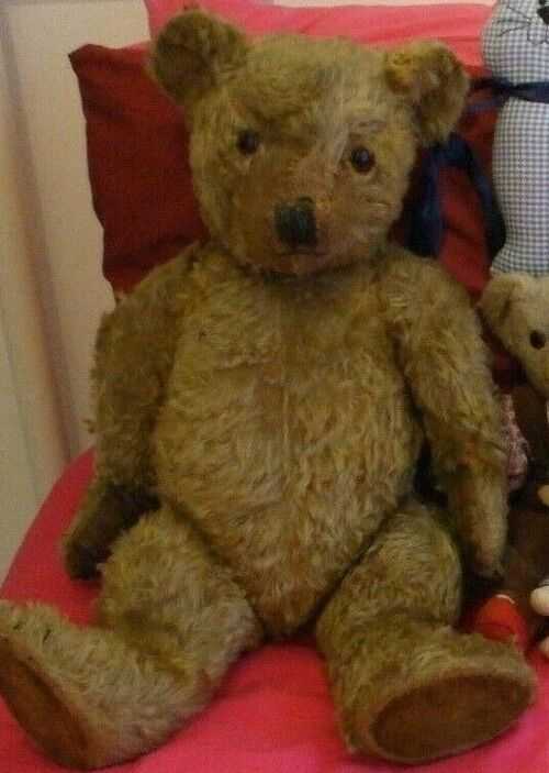 LARGE OLD CHILTERN HUGMEE TEDDY BEAR and 20