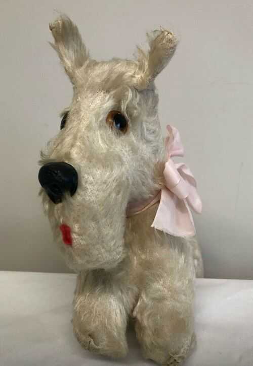 VINTAGE MOHAIR STRAW FILLED SCOTTIE TERRIER DOG GLASS EYES and MOULDED NOSE