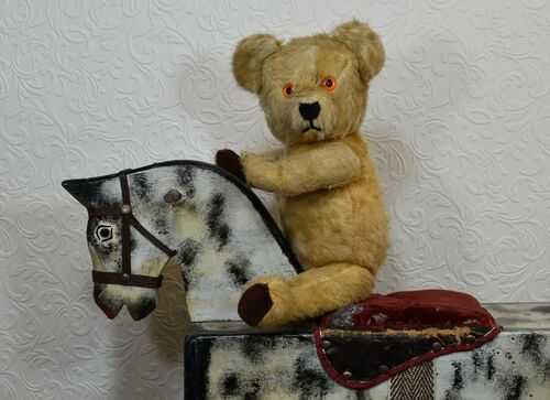 VINTAGE JOINTED TEDDY BEAR - 16 INCHES