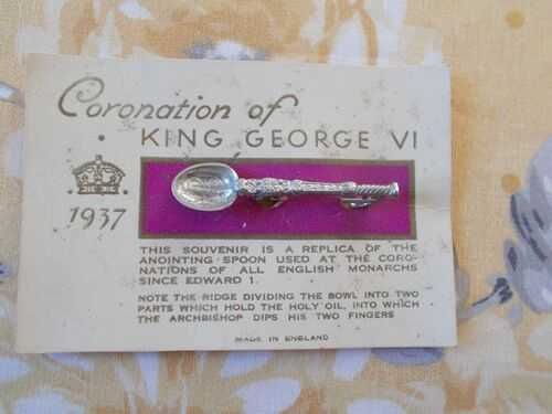 Fabulous Coronation Anointing Spoon Brooch - 1937 - Original Card