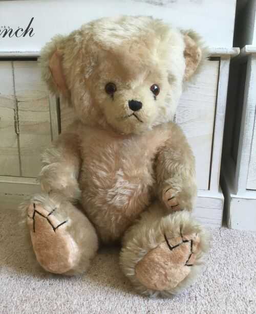 Unusual Post-War CHILTERN Teddy bear cub - with Label - 21