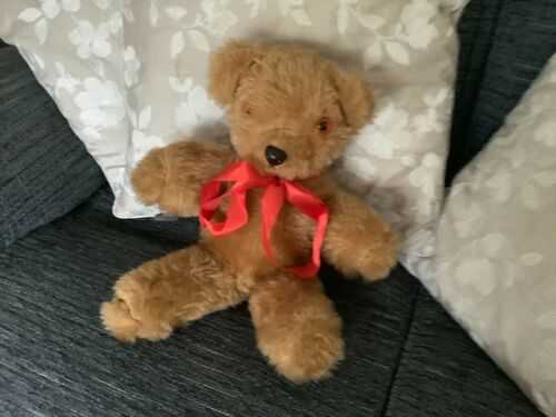 Vintage 1970s Bear Looking for a new home offers welcome