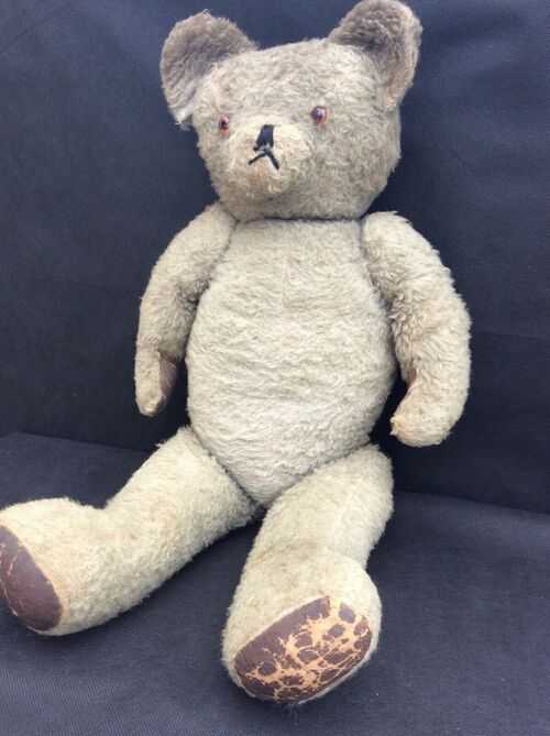 vintage well loved teddy bear with growler, used, 27 tall.