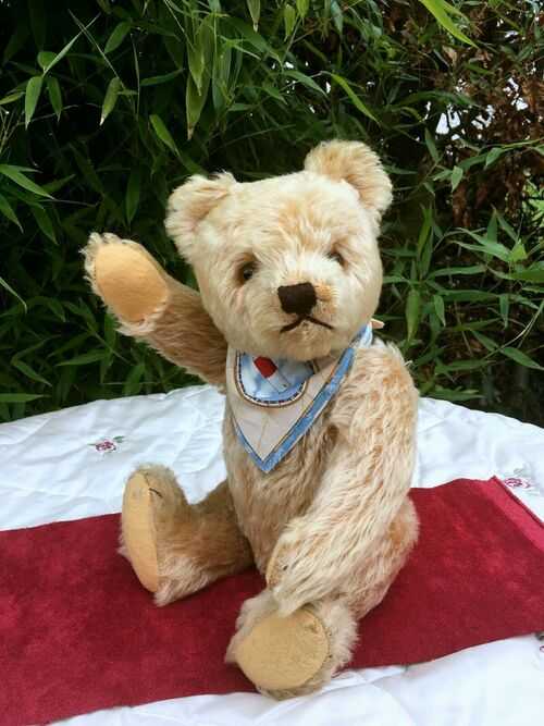 Antique / Vintage 14inch Steiff Teddy Bear 1950's with button