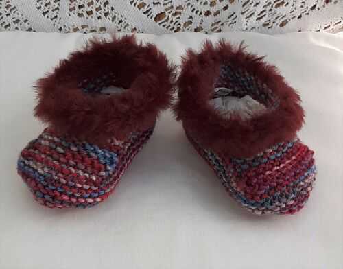 *BEAR KNITS* Hand Knitted mauve fur trimmed  Boots fit up to 4.5