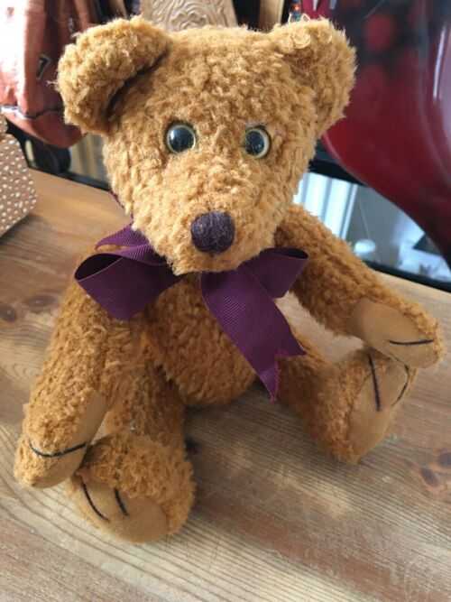 Teddy old jointed Bear
