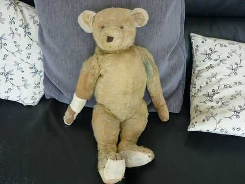 LARGE ANTIQUE TEDDY BEAR IN NEED OF A GOOD HOME and TLC DISC JOINTS 22