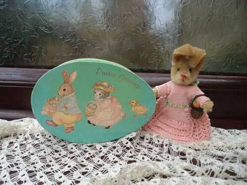 Adorable old vintage miniature Schuco bunny rabbit bear friend in old Easter box