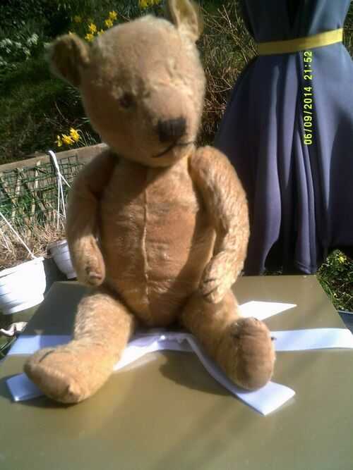 VINT 5WAY JOINTED  SIMON  IS A BLIND CHILTERN ?STRAW FILLED MOHAIR BEAR PRELOVED