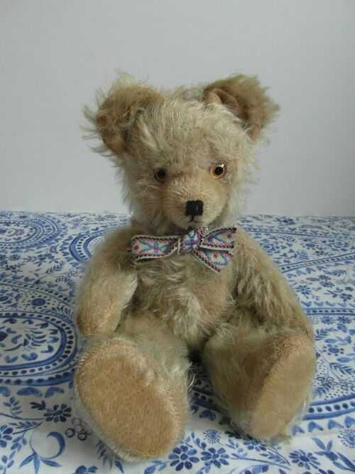 13inch beautiful Vintage Teddy Bear