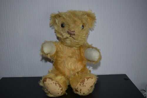 Adorable little INVICTA BEAR . 10 . Good covering of mohair.
